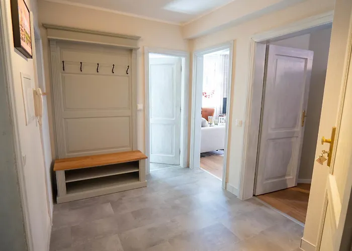 Lange Gasse 4 - 2 Obergeschoss Inkl Parkplatz *